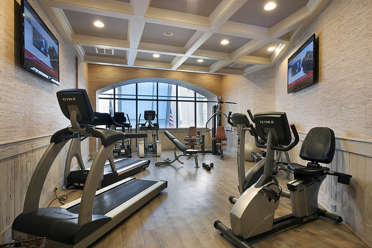 Myrtle Beach Hotel with fitness room - Coral Beach Resort