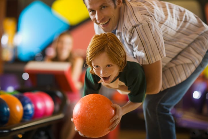 Myrtle beach attractions for kids: coral beach's bowling alley